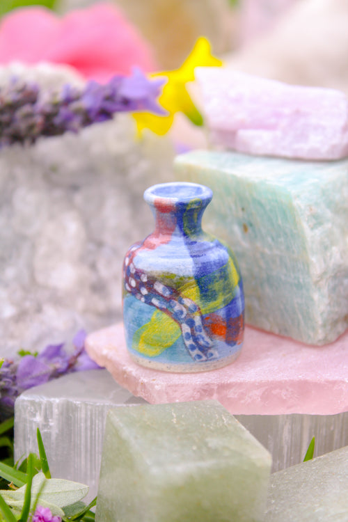Arabella Ceramic Tiny Vase