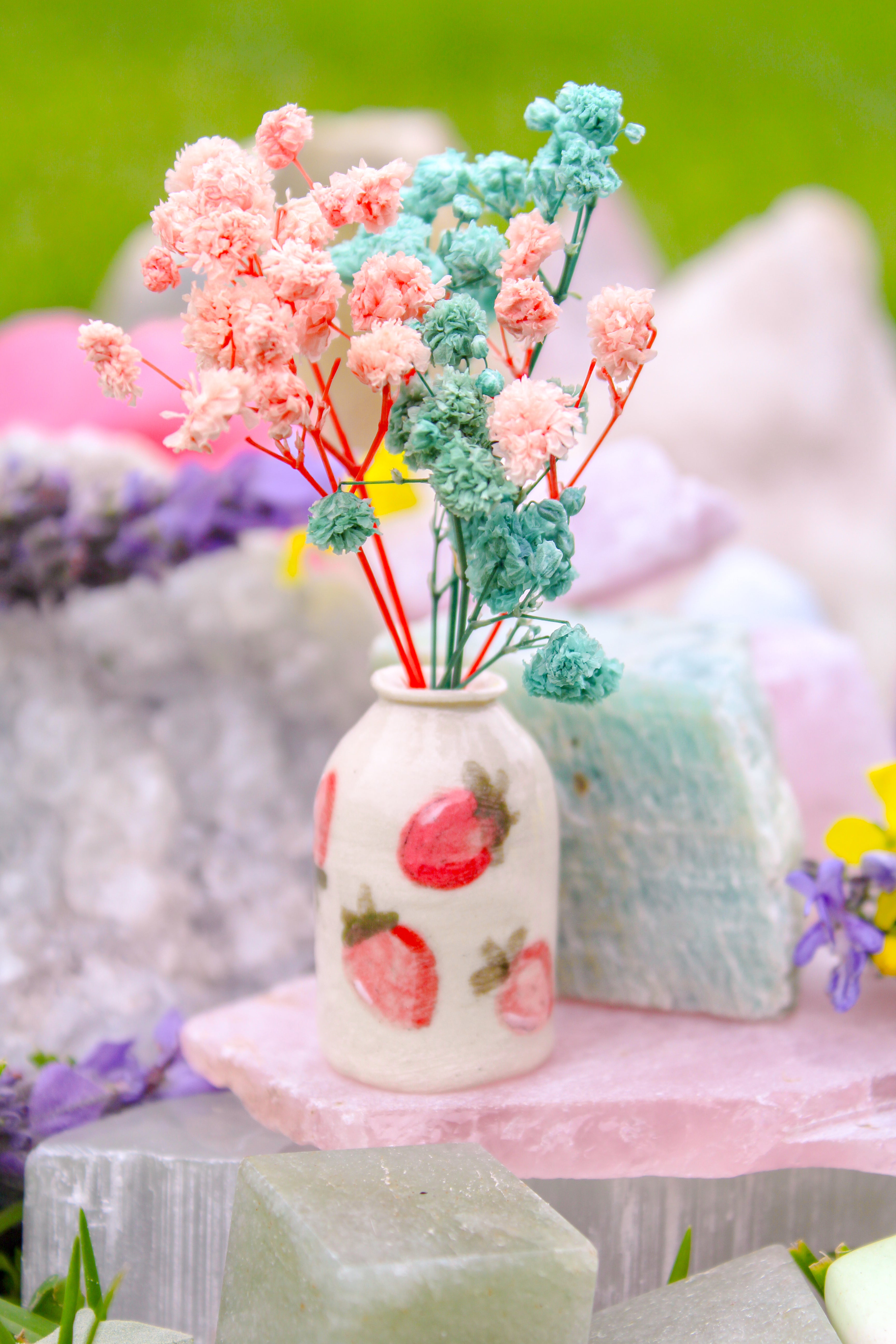 Elsie Ceramic Tiny Vase