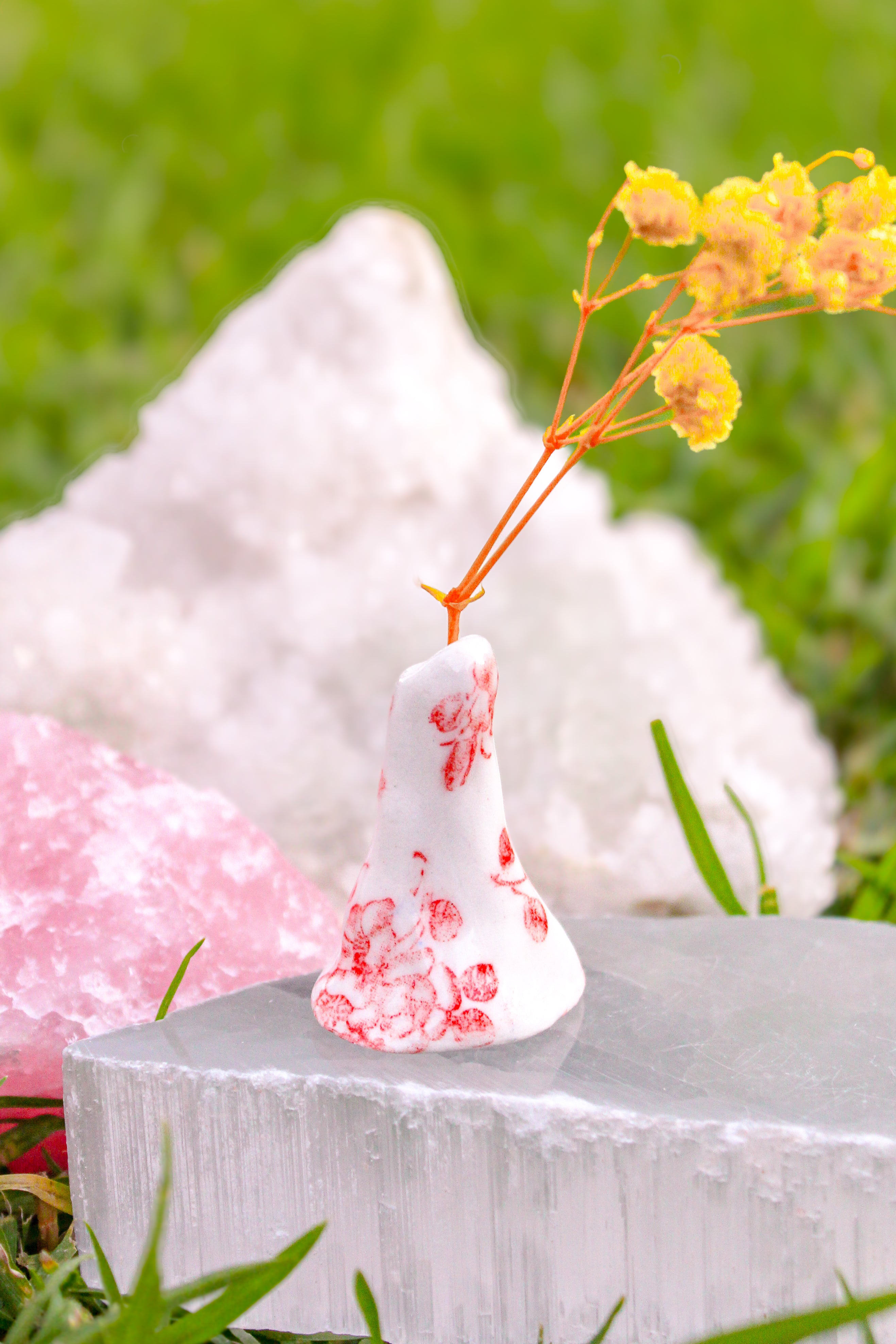 Tara Porcelain Bud Vase in Red