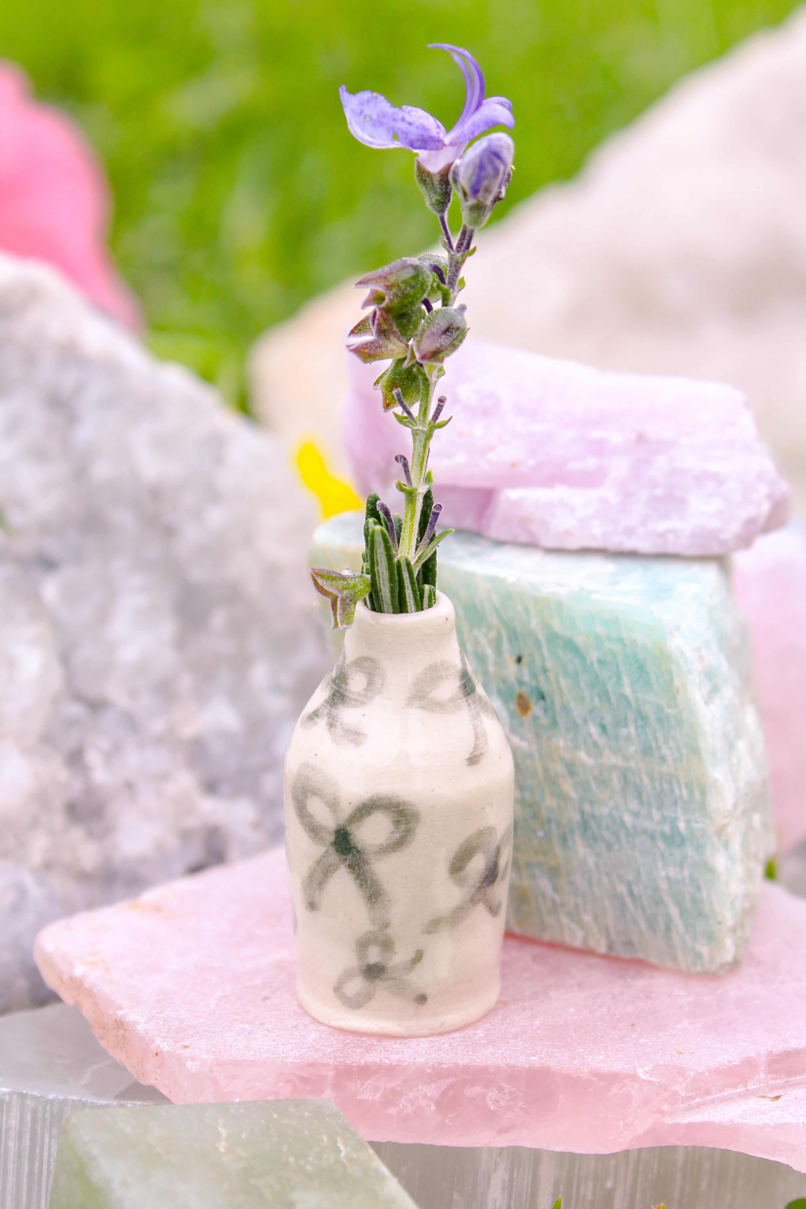 Pearl Ceramic Tiny Vase