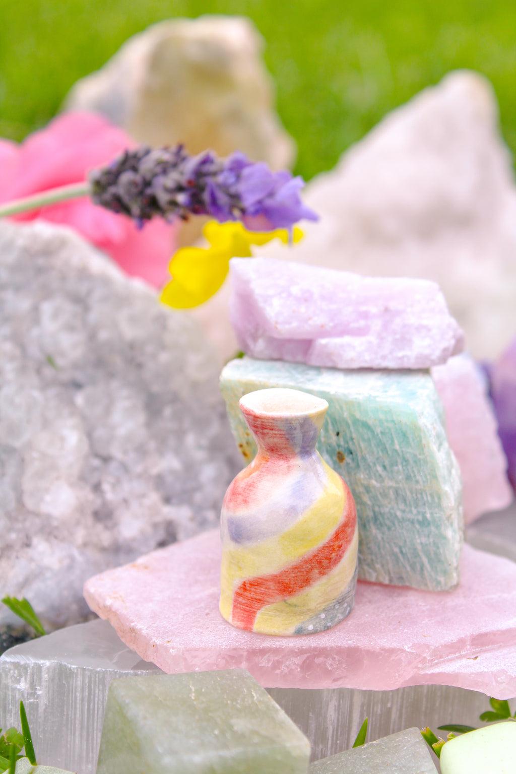 Vivi Ceramic Tiny Vase