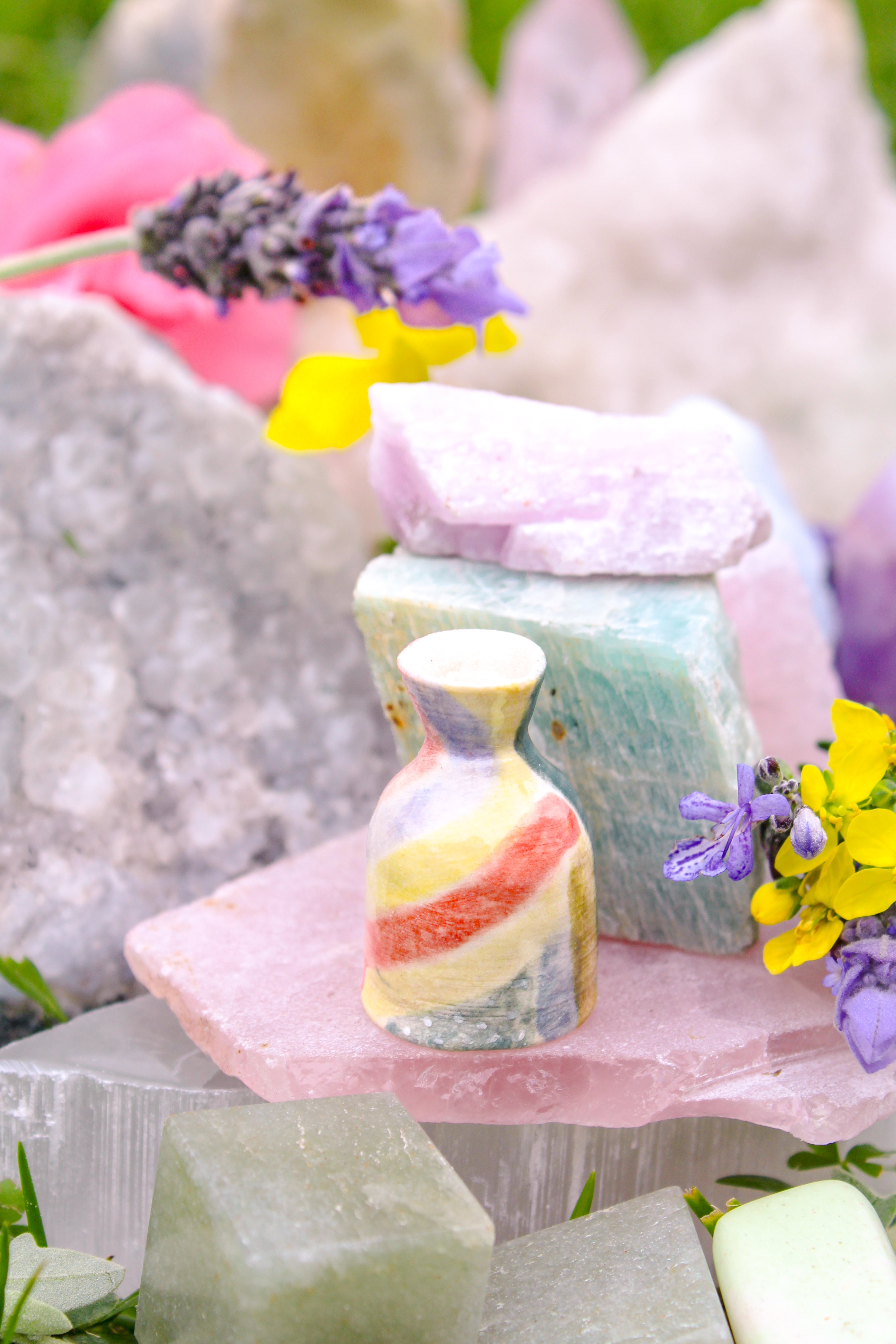 Vivi Ceramic Tiny Vase