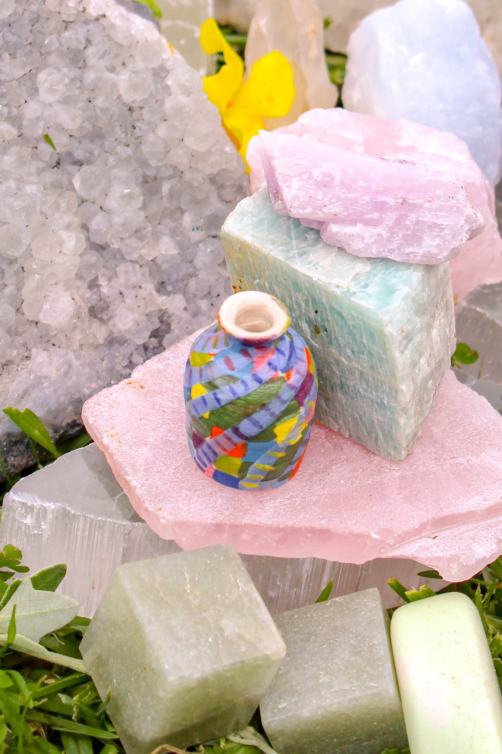 Juno Ceramic Tiny Vase