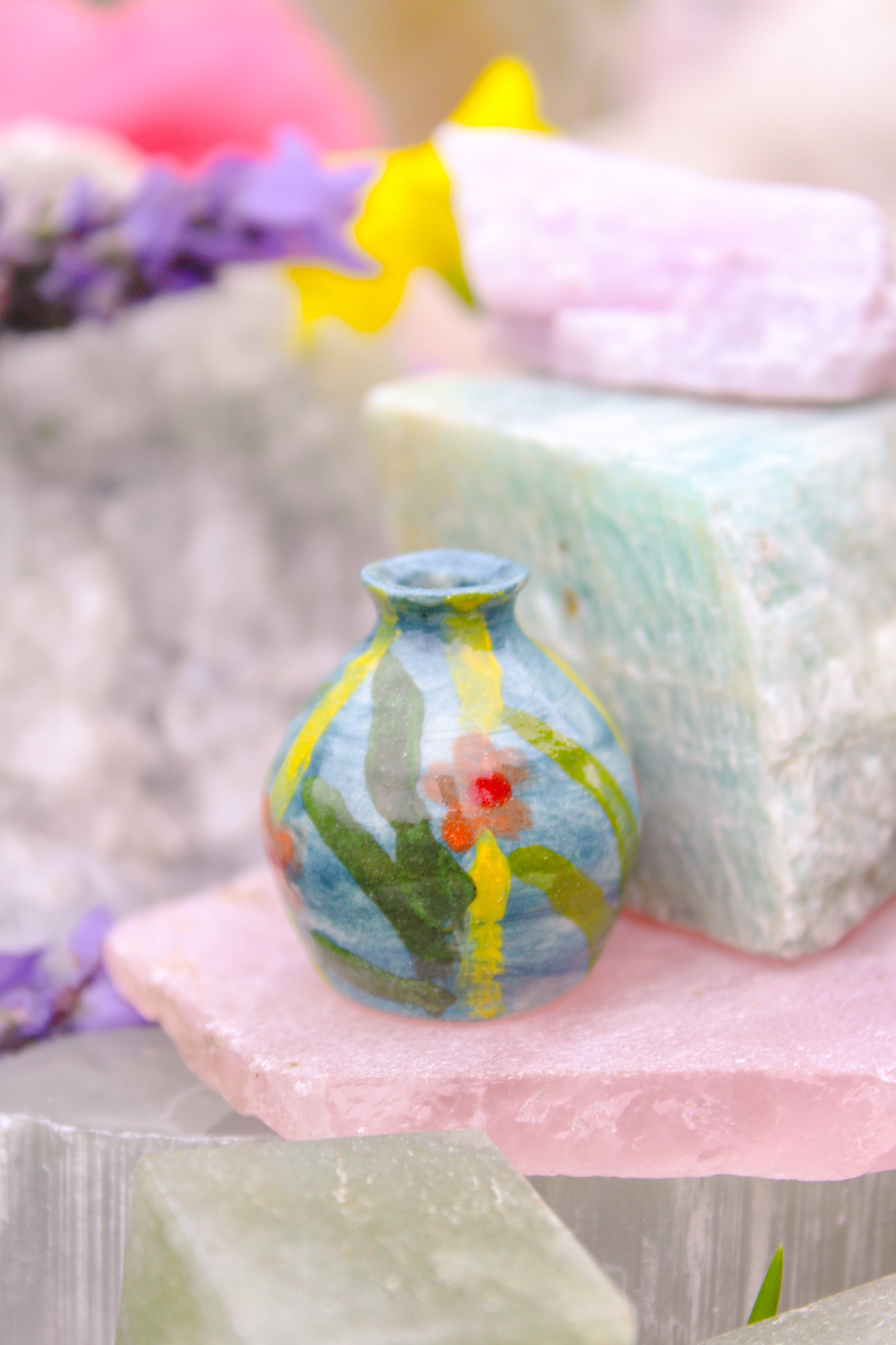 Nikki Ceramic Tiny Vase