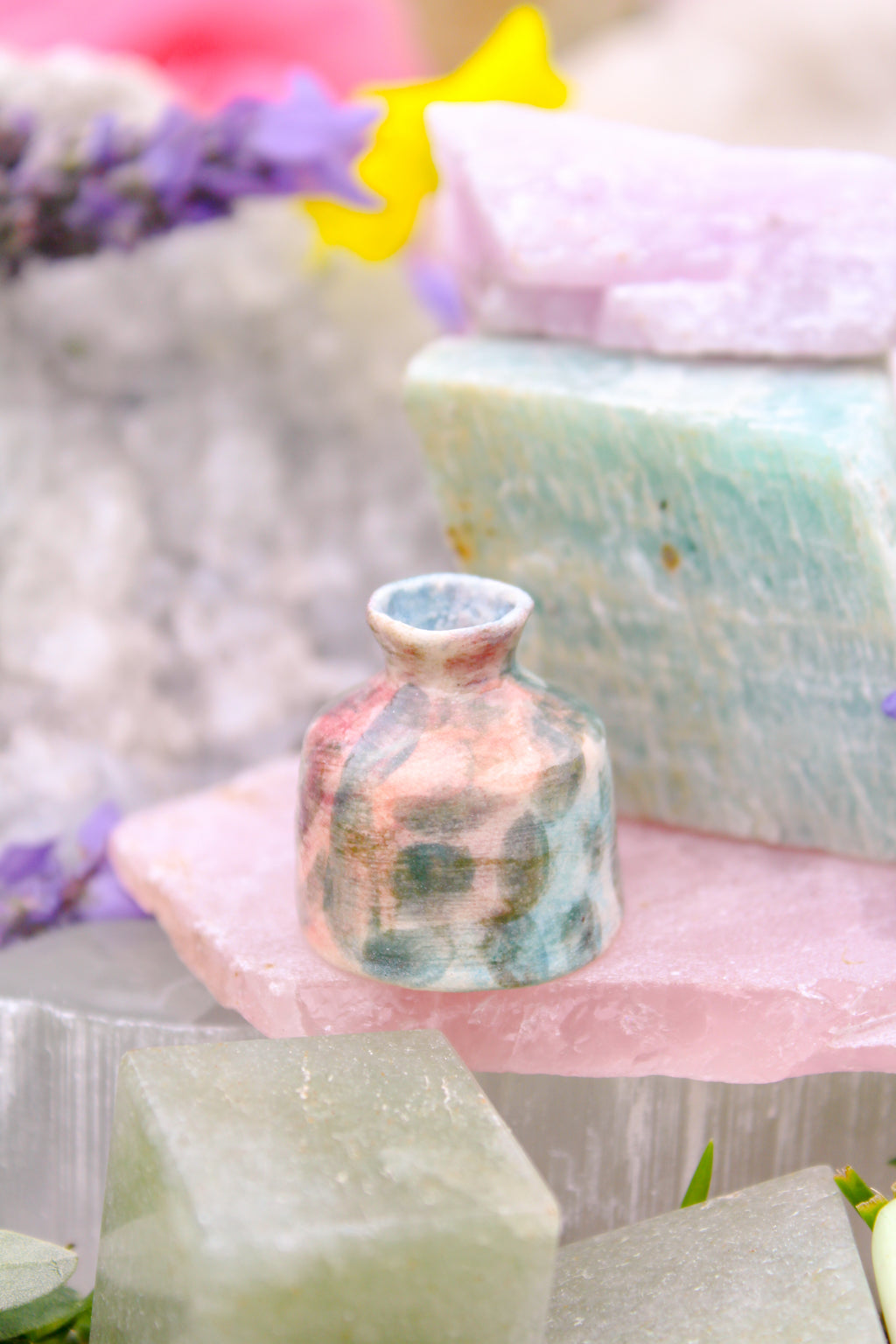 Wren Ceramic Tiny Vase