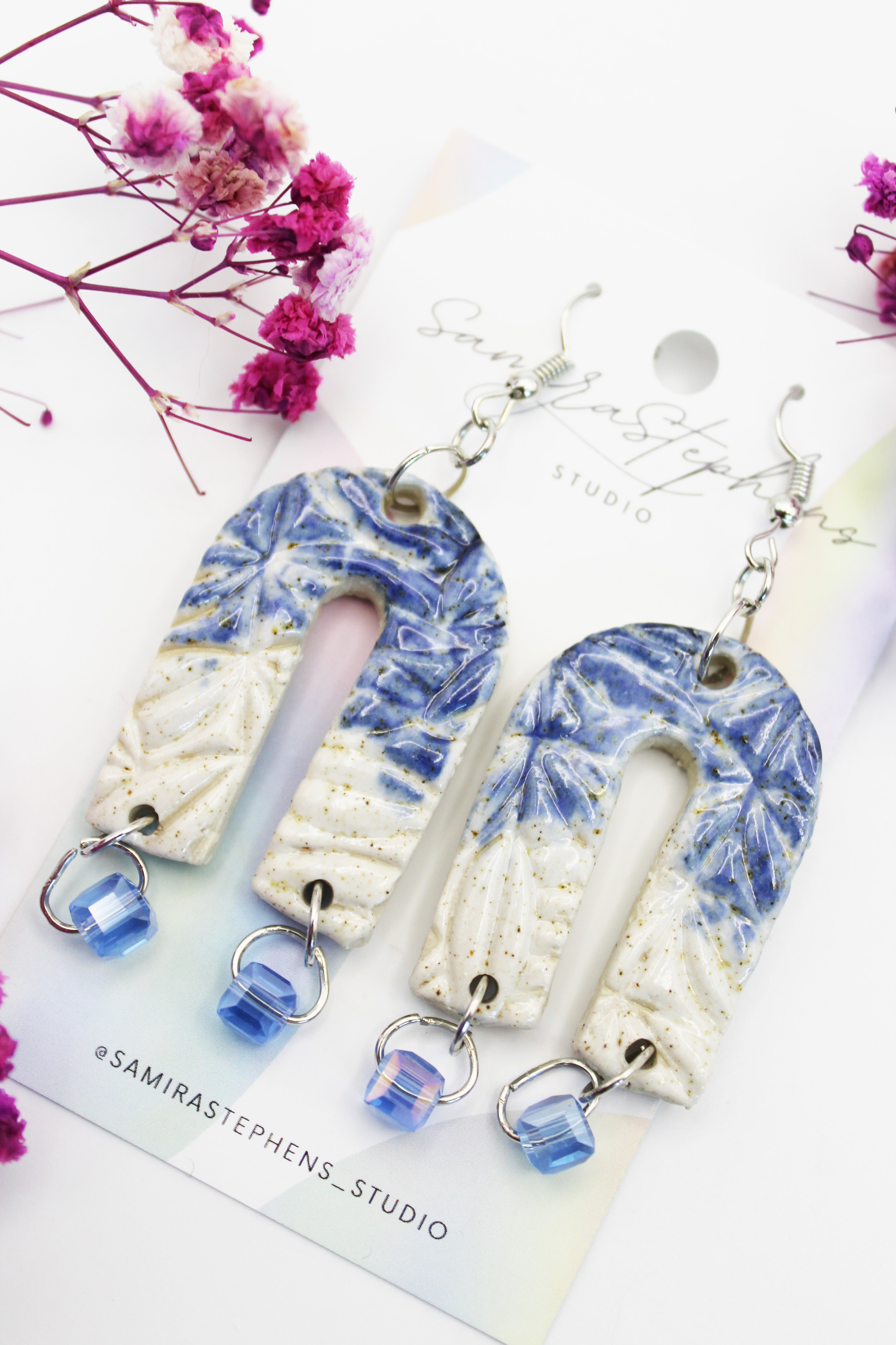 Leia Leafy Arch Ceramic Earrings