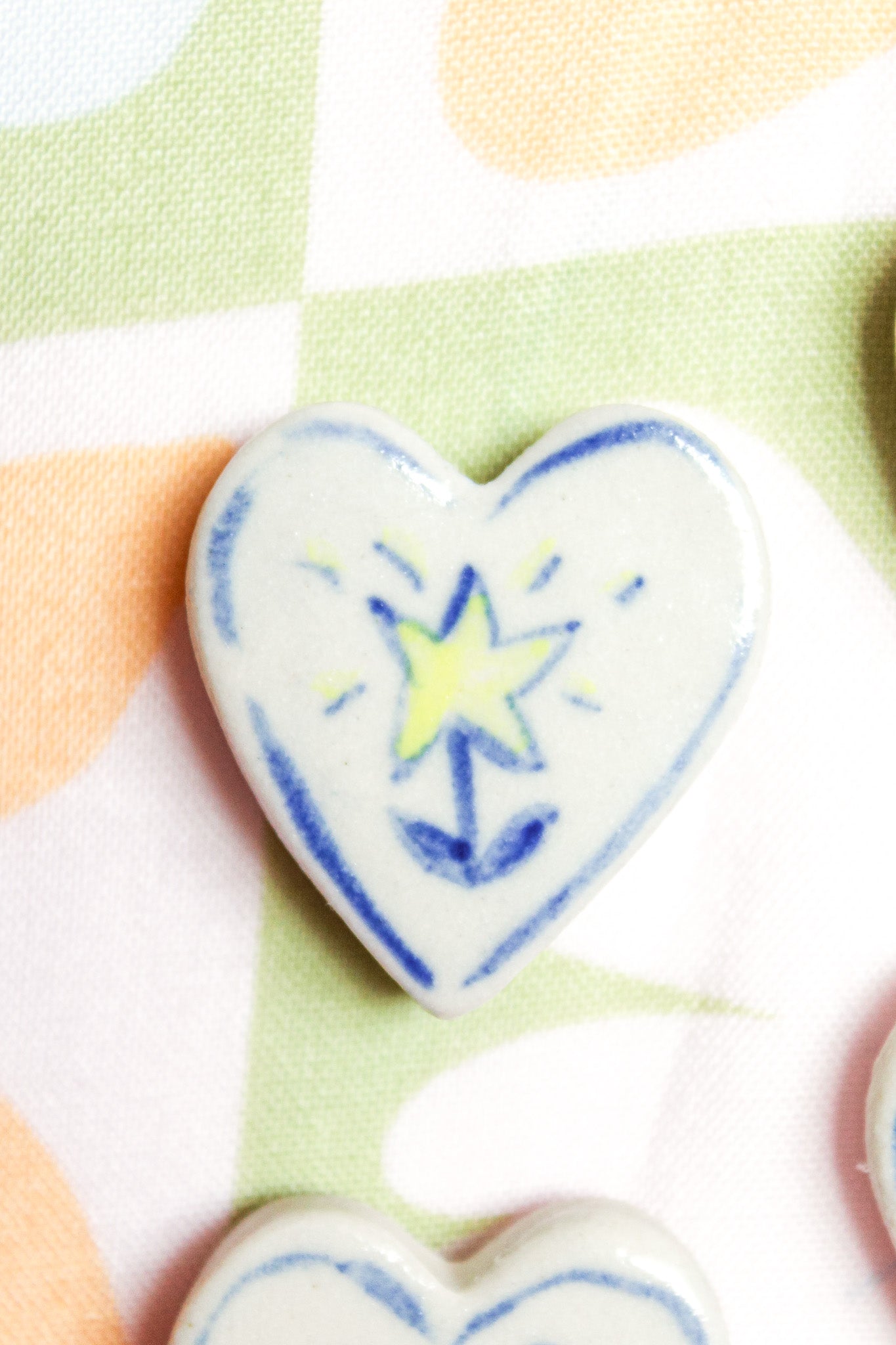 Lottie Small Heart Ceramic Magnet in Yellow Star