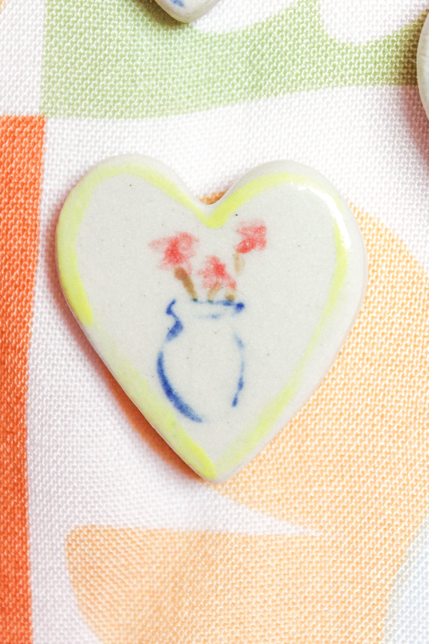 Lottie Small Heart Ceramic Magnet in Vase