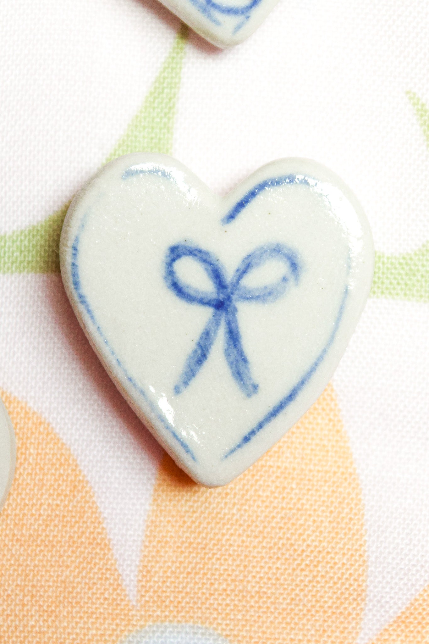 Lottie Small Heart Ceramic Magnet in Blue Bow