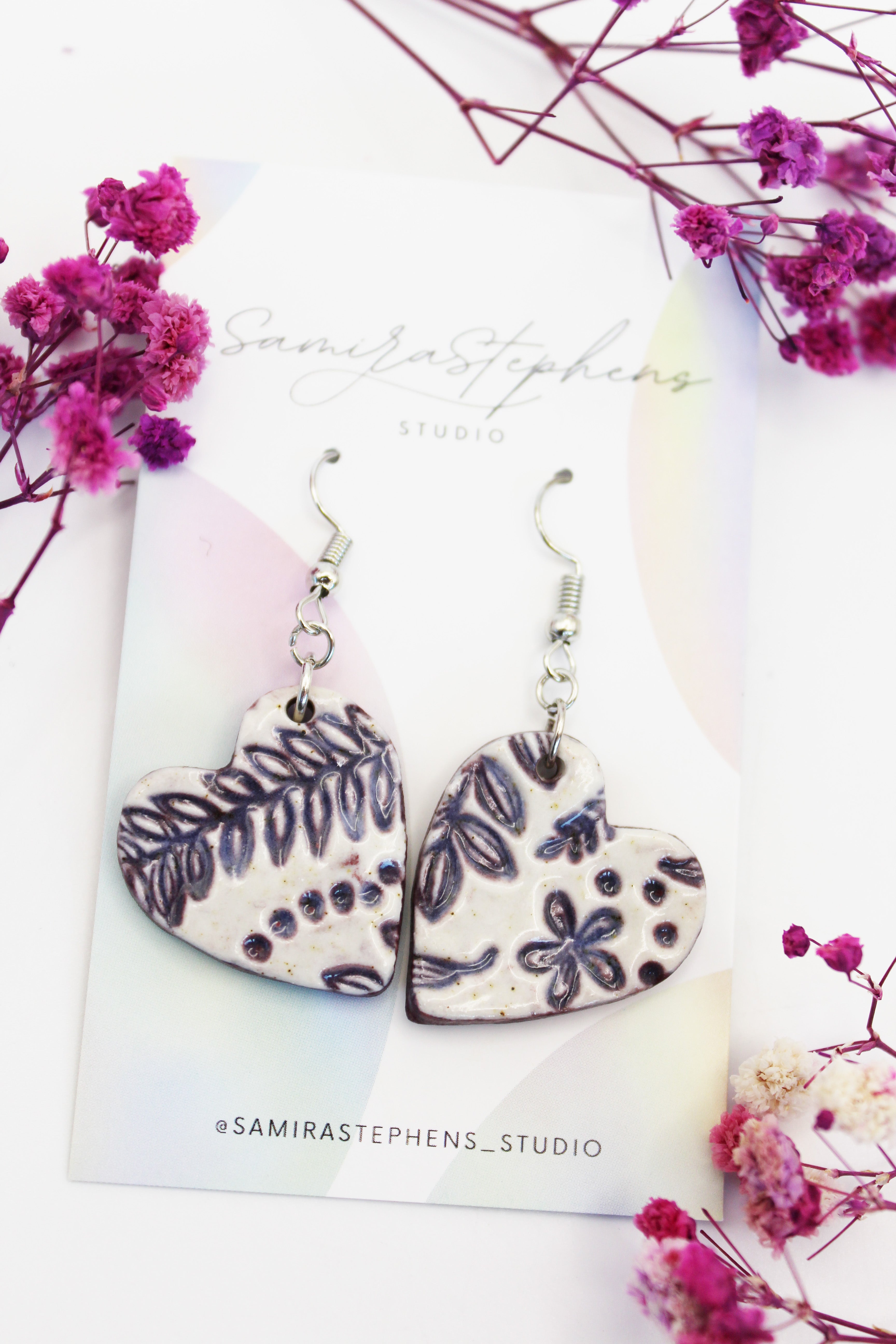 Zoey Ceramic Heart Earrings in Purple